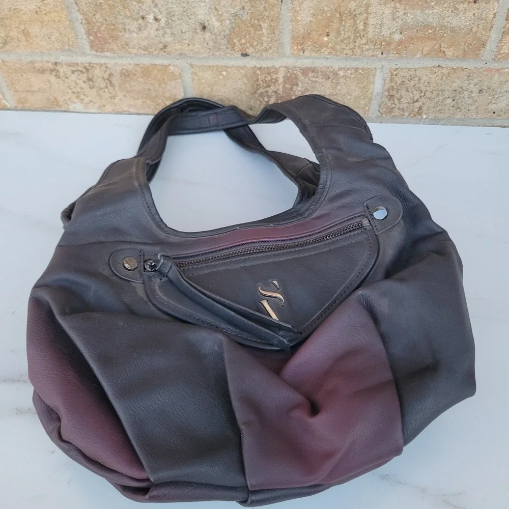 Simply Vera‎ Vera Wang Black Plum Purple Faux Leather Hobo Bag HSV73SH1